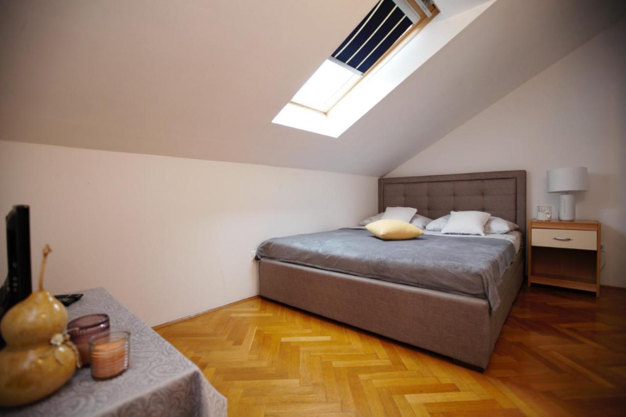 Ferienwohnung Vanja Trogir Exterior foto